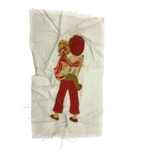 VTG Crewel Family 70s Needlecraft Hand Embroidered Fiber‎ Art 11"x19" No frame
